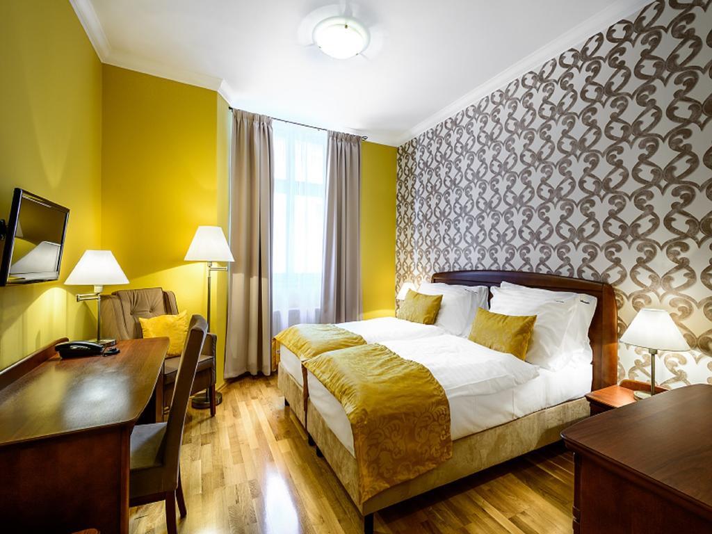 Hotel Alexander à Stříbro Chambre photo