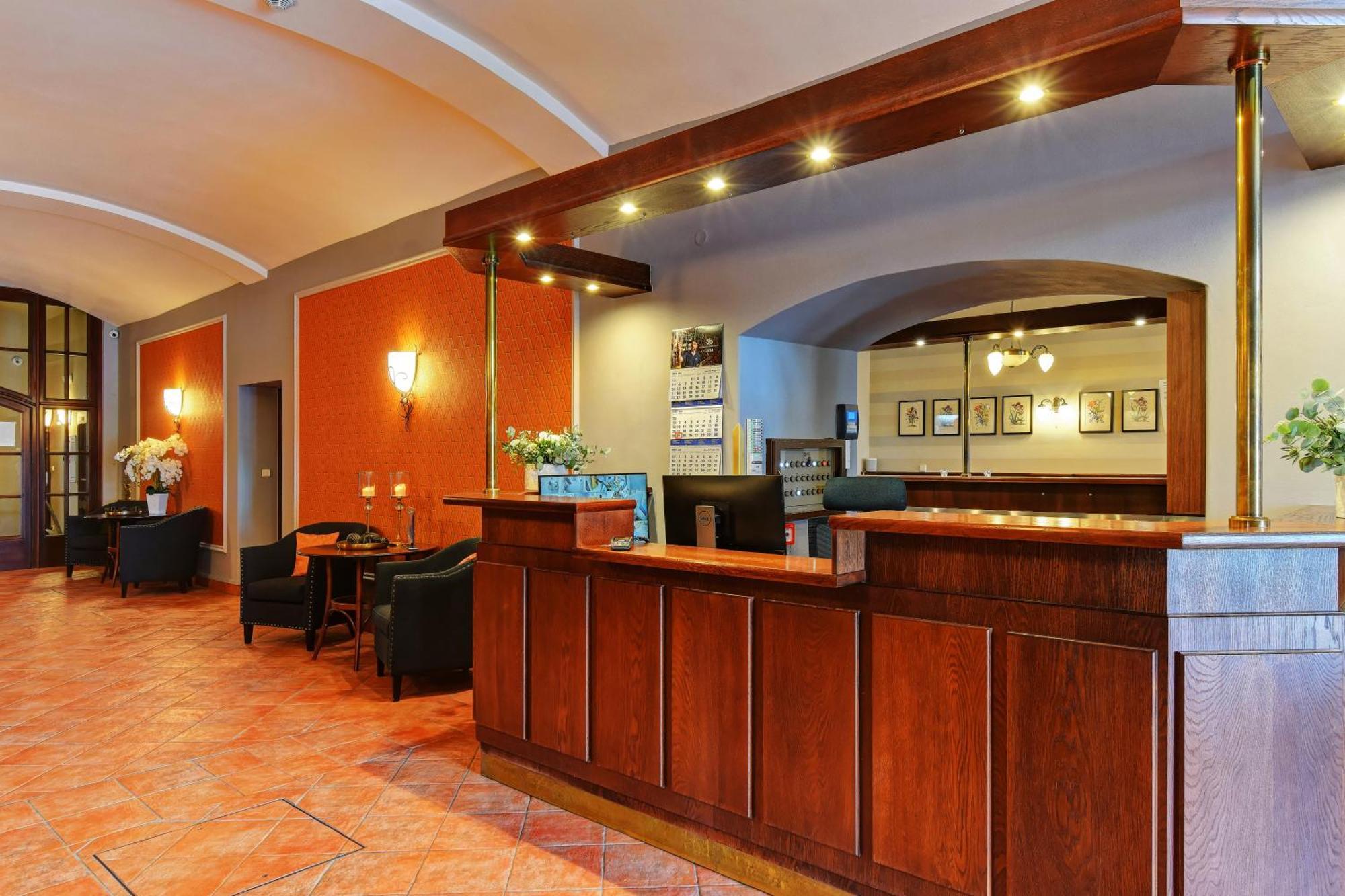 Hotel Alexander à Stříbro Extérieur photo